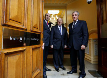 L-R Kevin Nowlan CEO Hibernia REIT Michael Noonan TD Minister for Finance and Danny Kitchen Chairman Hibernia REIT at the ISE